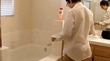 Tôi tìm thấy một nơi cất giấu nữ trong phòng phim set nhanh của bạn.