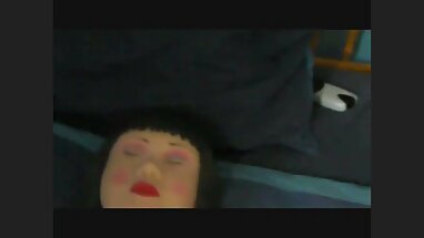 Cô gái tóc bắt và sex nhanh sẵn sàng để tuân theo