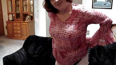 Chuck, phim sex nhanh manh cô bé tự trong khi bị bịt miệng